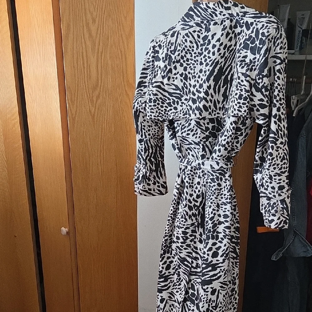 Sergio Hudson x Target Print Women's Trench Coat - Picture 4 of 8